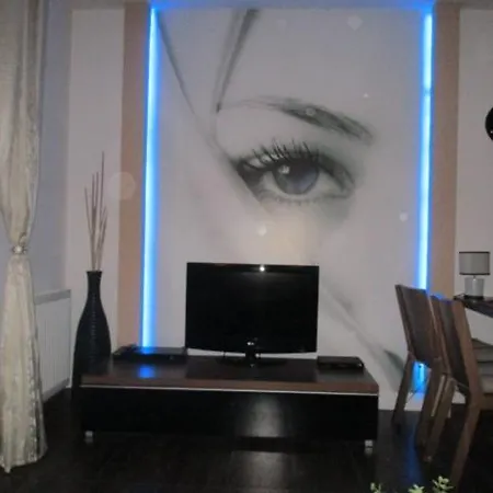 Apartment Blue Eye